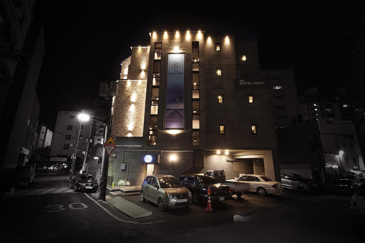 The Hotel Gray Busan Bagian luar foto