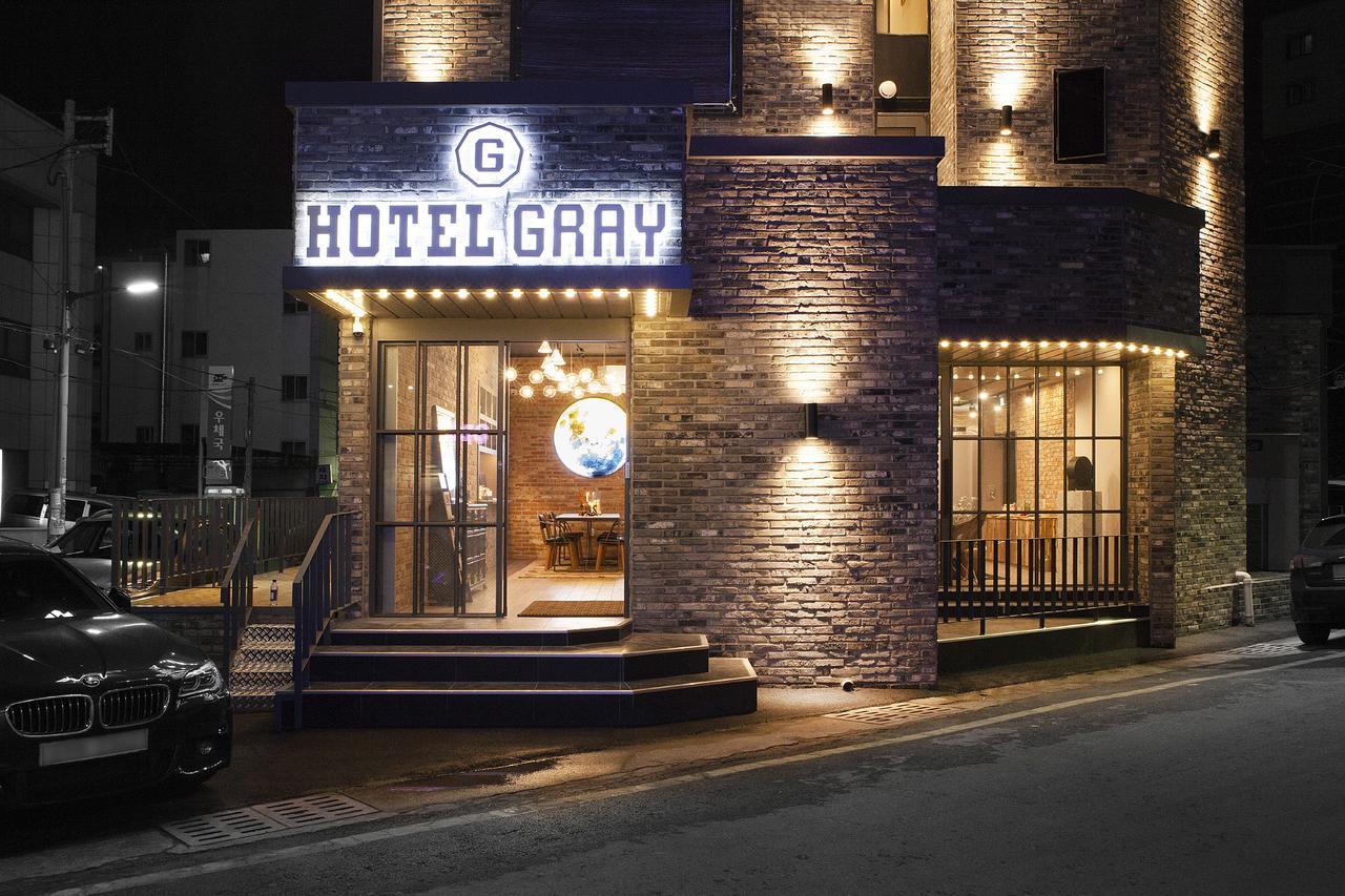The Hotel Gray Busan Bagian luar foto