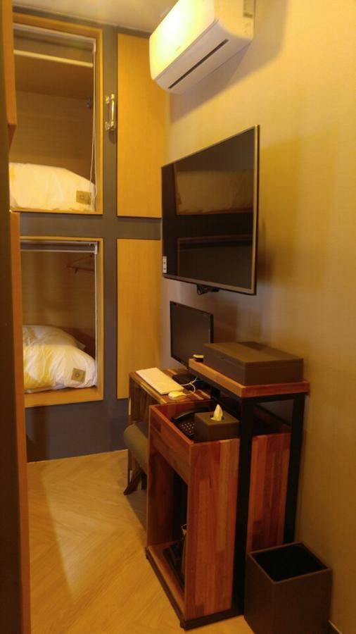 The Hotel Gray Busan Bagian luar foto